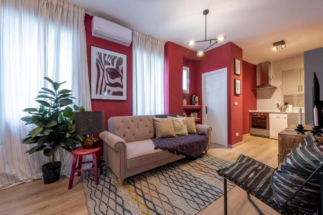 3 Bedrooms 1 Bathroom Furnished - Lavapies- Mintystay Мадрид Екстериор снимка